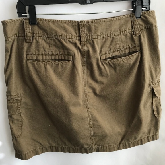 *4/$20* Loft Tan Mini Skirt - Picture 2 of 8
